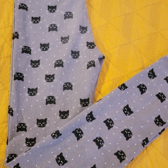 Girl's leggings. Black Cat themed - Picture 7 of 7